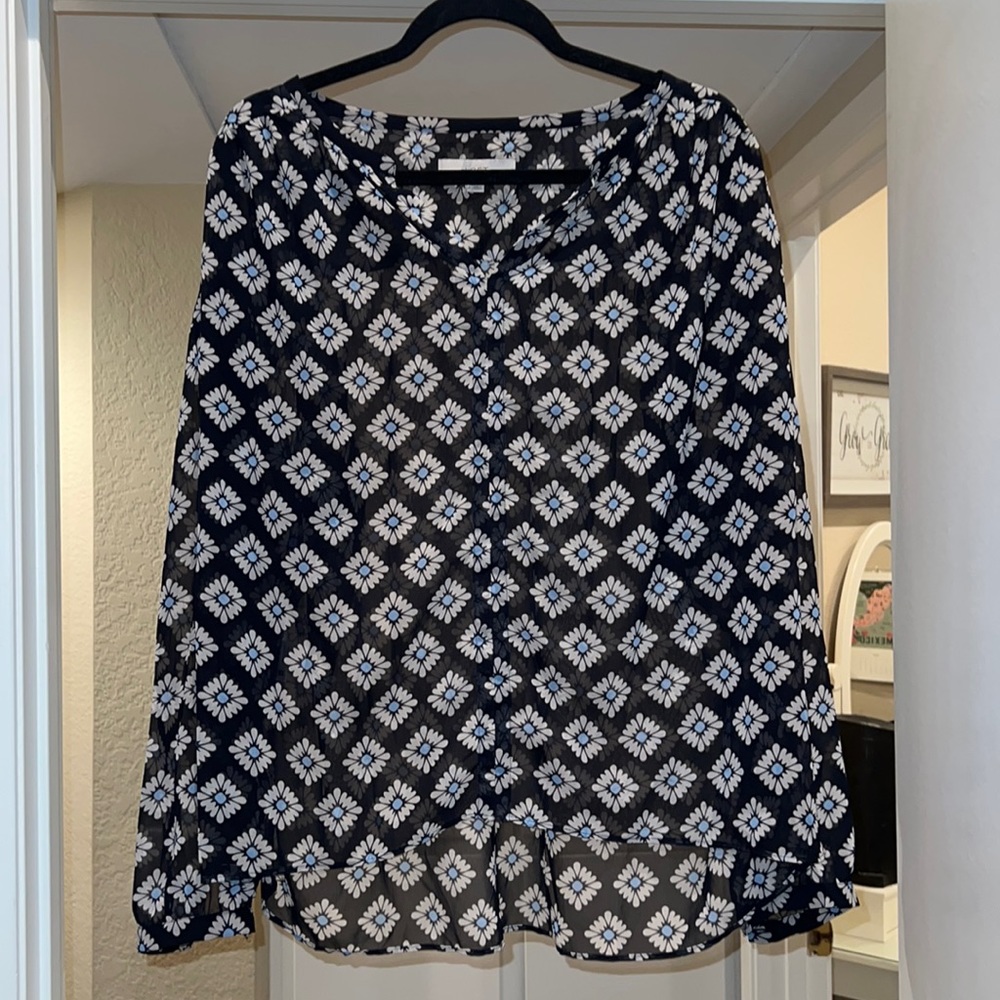 Black floral print long sleeve blouse